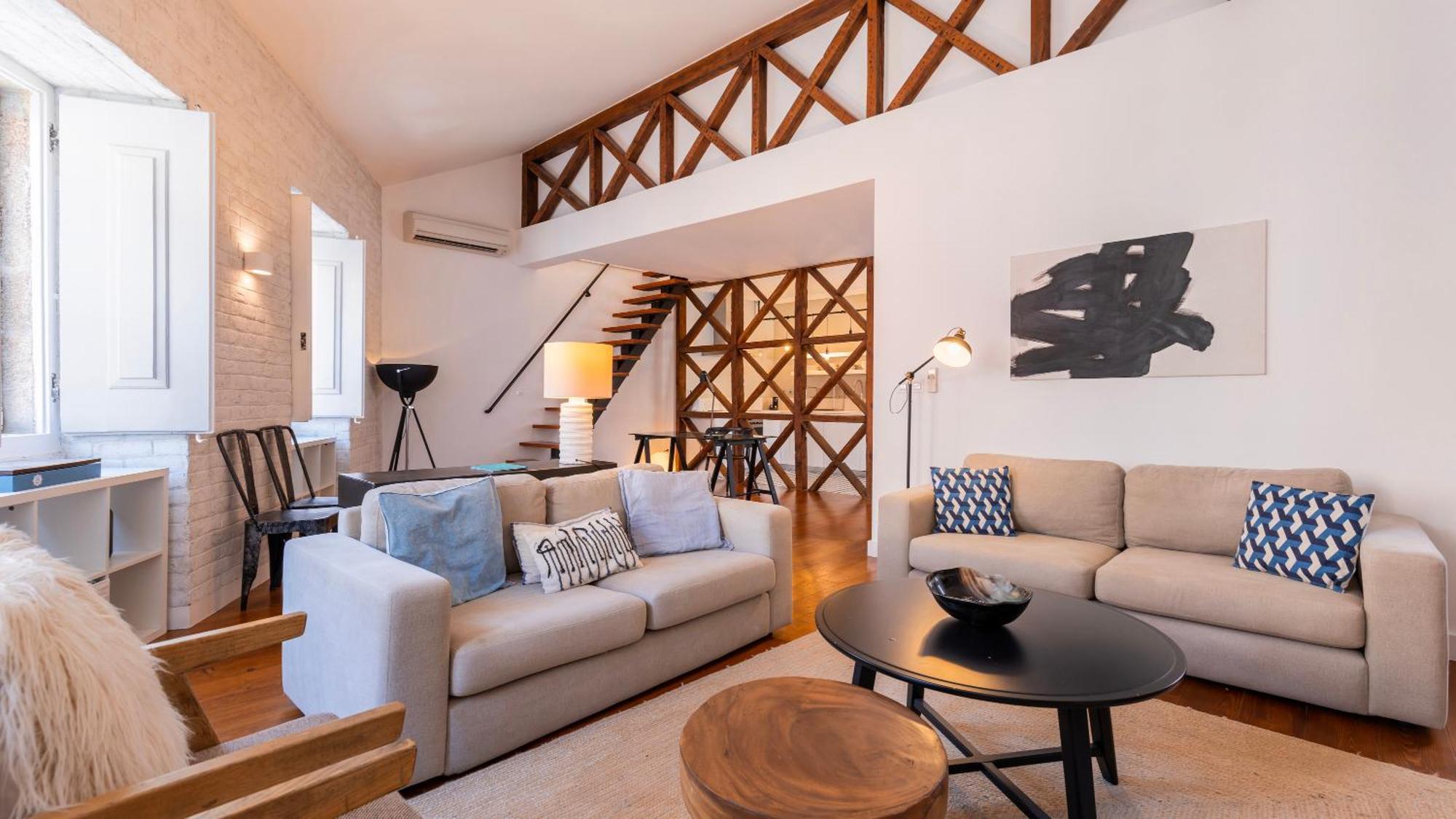 Charming 3Bdr Duplex In City Center By Lovelystay ลิสบอน ภายนอก รูปภาพ