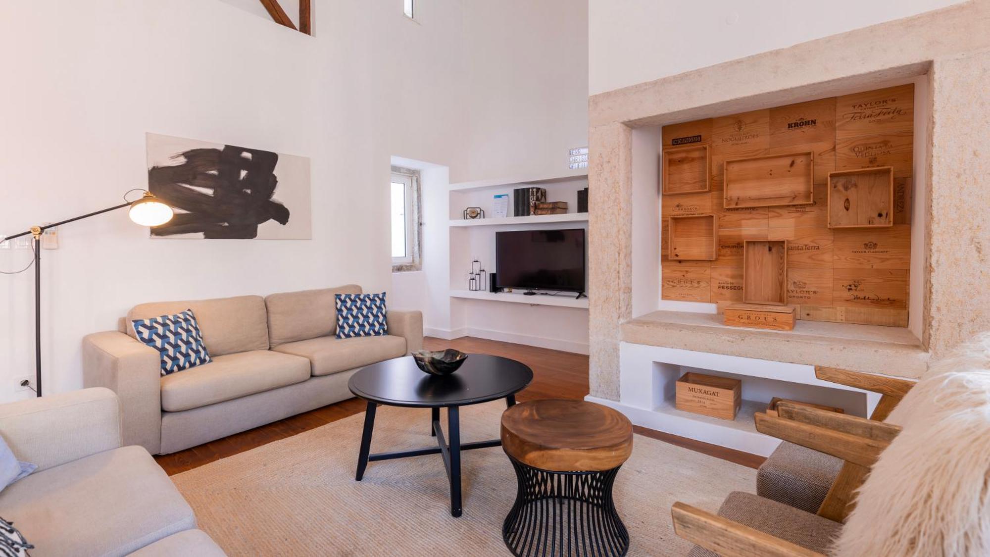 Charming 3Bdr Duplex In City Center By Lovelystay ลิสบอน ภายนอก รูปภาพ