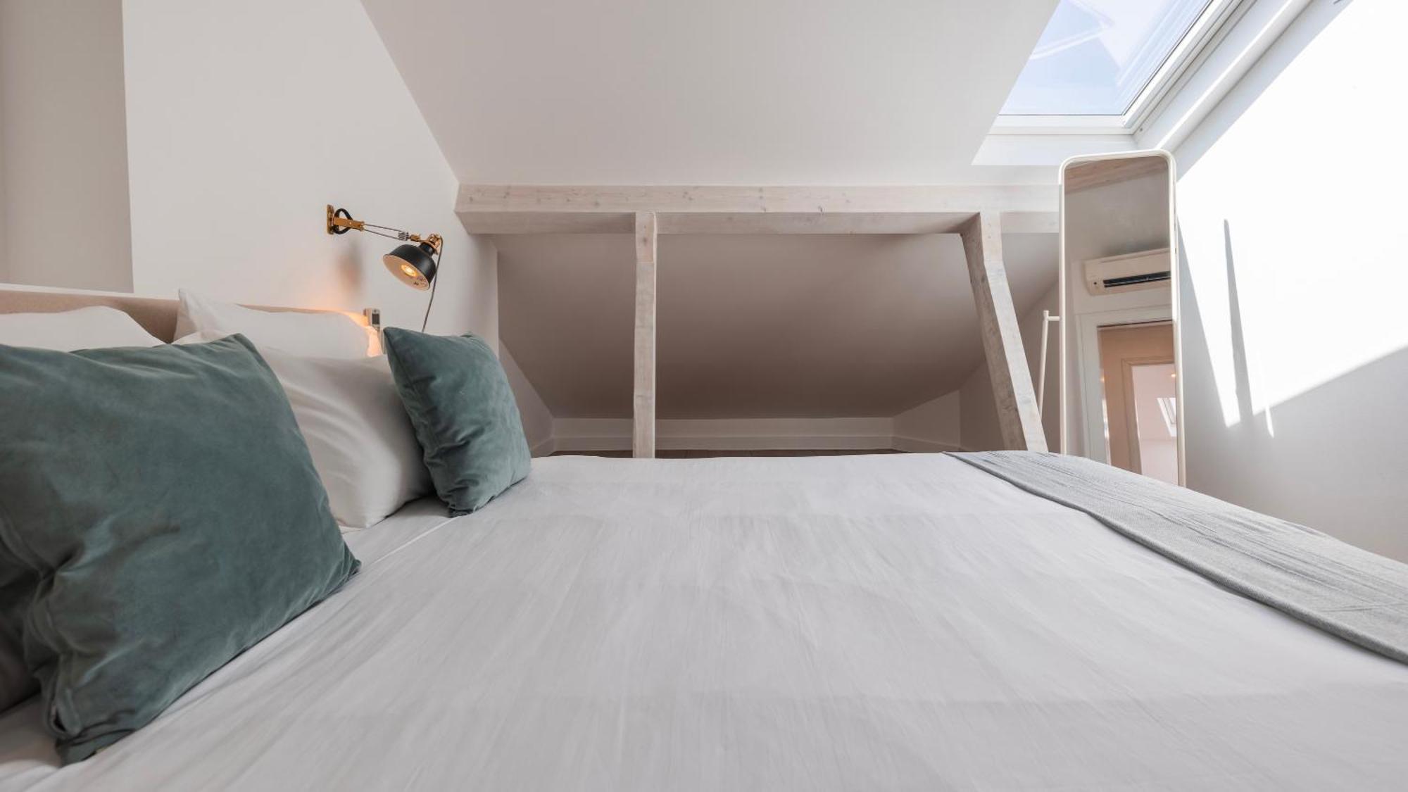 Charming 3Bdr Duplex In City Center By Lovelystay ลิสบอน ภายนอก รูปภาพ