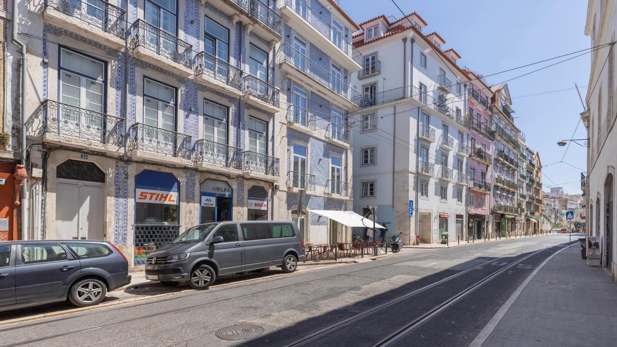 Charming 3Bdr Duplex In City Center By Lovelystay ลิสบอน ภายนอก รูปภาพ