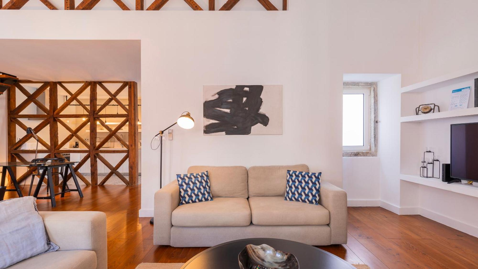 Charming 3Bdr Duplex In City Center By Lovelystay ลิสบอน ภายนอก รูปภาพ