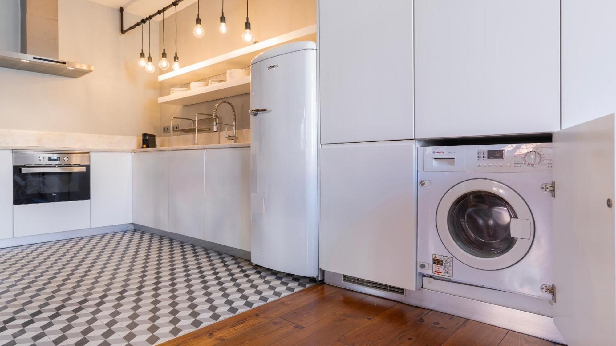Charming 3Bdr Duplex In City Center By Lovelystay ลิสบอน ภายนอก รูปภาพ