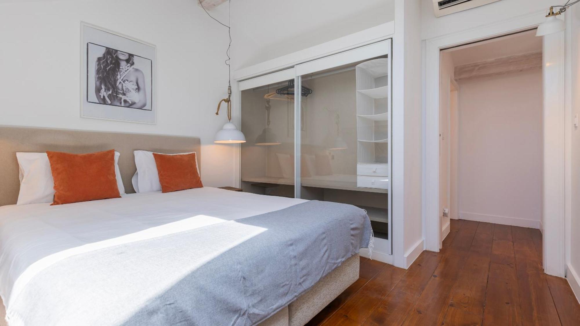 Charming 3Bdr Duplex In City Center By Lovelystay ลิสบอน ภายนอก รูปภาพ